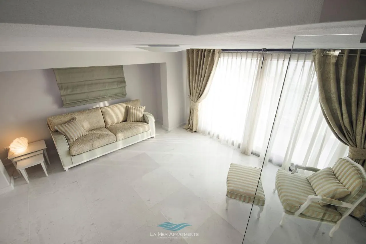 La Mer Apartments Nikiti