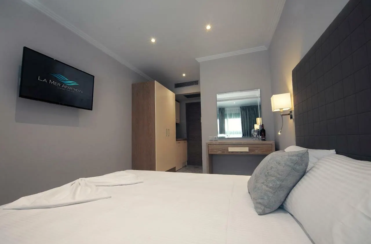 La Mer Apartments Nikiti